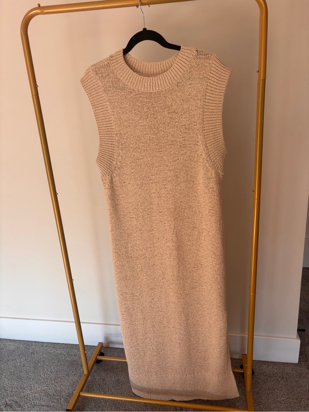 H&M Sleeveless Knit Midi Dress in Ivory